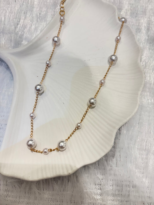 Gold Plated Pearl Chain Necklaces – Minimal, Drop & Statement Styles