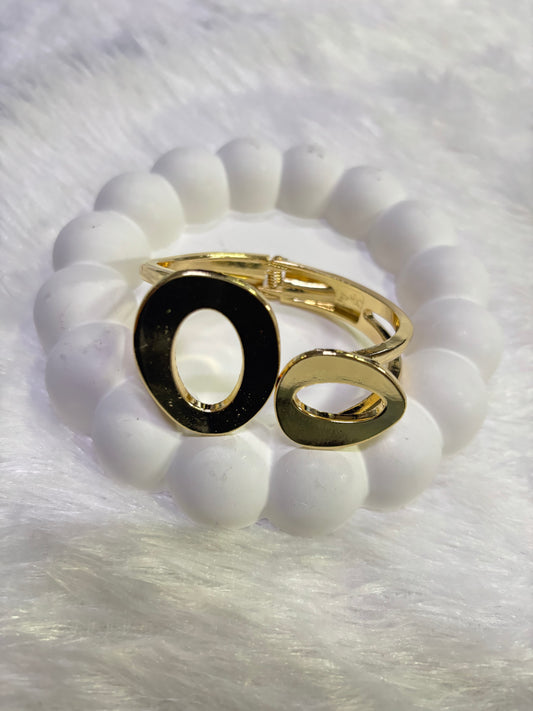 Dual Finish Abstract Kada – Gold & Silver Modern Bangles