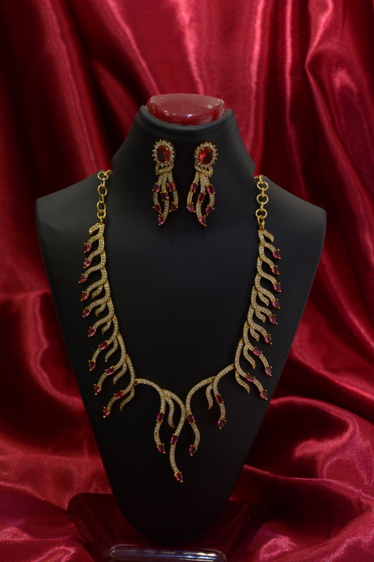 Mehendi Polish Unique Design Necklace Set – Antique Gold Finish Jewelry for Women