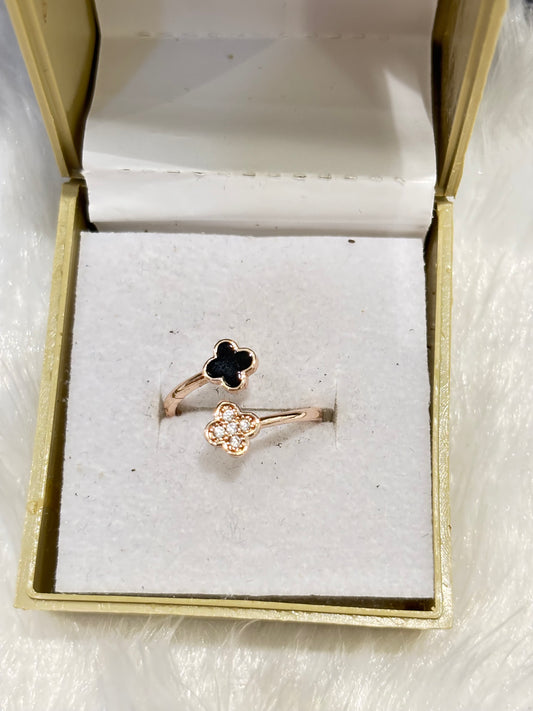 Clover Design Rose Gold Ring – Adjustable Lucky Charm Jewelry for Women