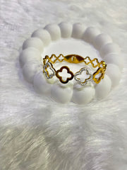 Four-Leaf Clover Kada – Gold & Stone Designer Bangle