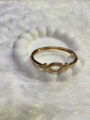 Elegant Crystal Oval Link Bangles Set