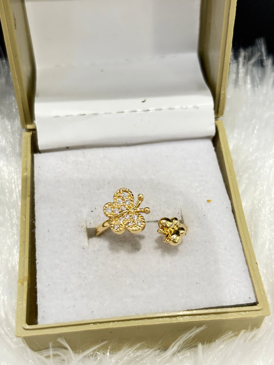 Gold Butterfly Ring – Elegant Nature-Inspired Jewelry