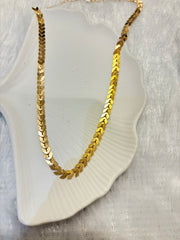 Golden Chevron Link Necklace – Trendy Statement Chain