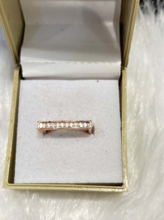 Single Line Rose Gold Ring – Minimal Adjustable Fashion Jewelry