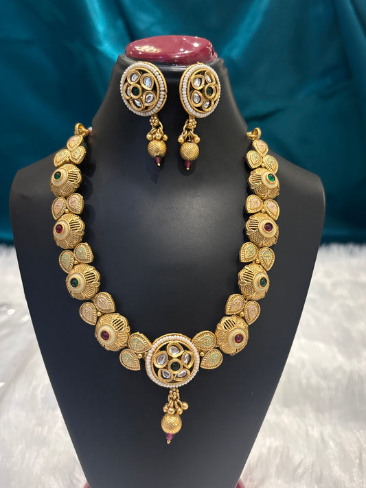Emerald Circular Flower Gold Plated Necklace Set – Elegant Green Stone Floral Jewelry