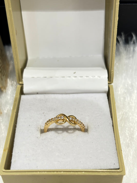 Gold Infinity AD Ring – Elegant Sparkling Jewelry