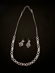 Circle and Square Necklace Set