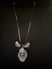 Snail Design Diamond Pendant Sets