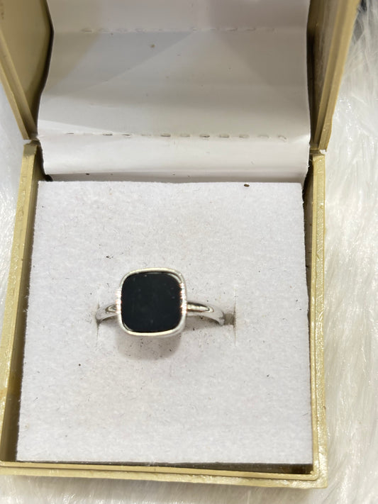 Black Blunt Square Ring – Minimal Adjustable Geometric Jewelry for Men & Women