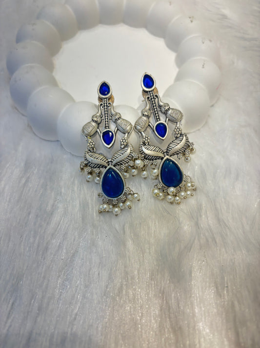 Oxidized Sleek Tear Drop Earrings