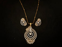 Snail Design Diamond Pendant Sets