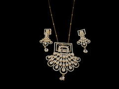 Flower Clear Diamond Necklace Set