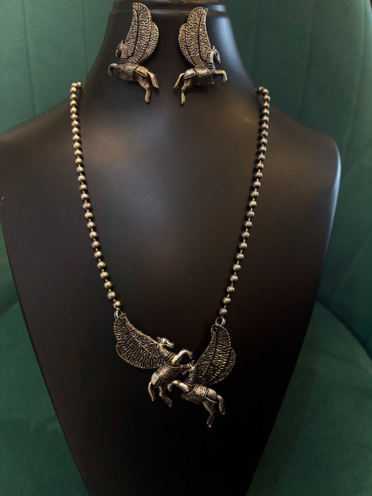 Flying Horse Oxidized Pendant Necklace Set