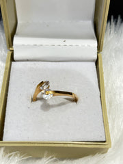 Gold Solitaire Ring – Elegant Classic Jewelry