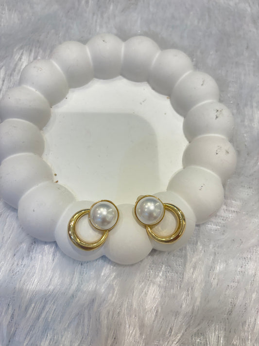 Classic Pearl Stud Earrings with Golden Hoop Accent