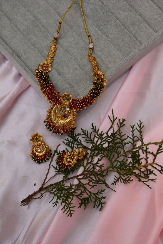 Golden Blossom Unique Flower Necklace Set