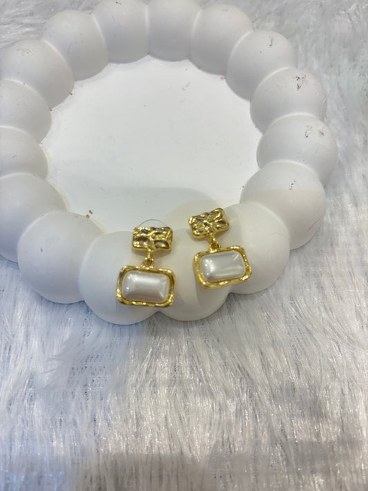 Elegant Pearl Rectangle Drop Earrings (Gold & Silver)