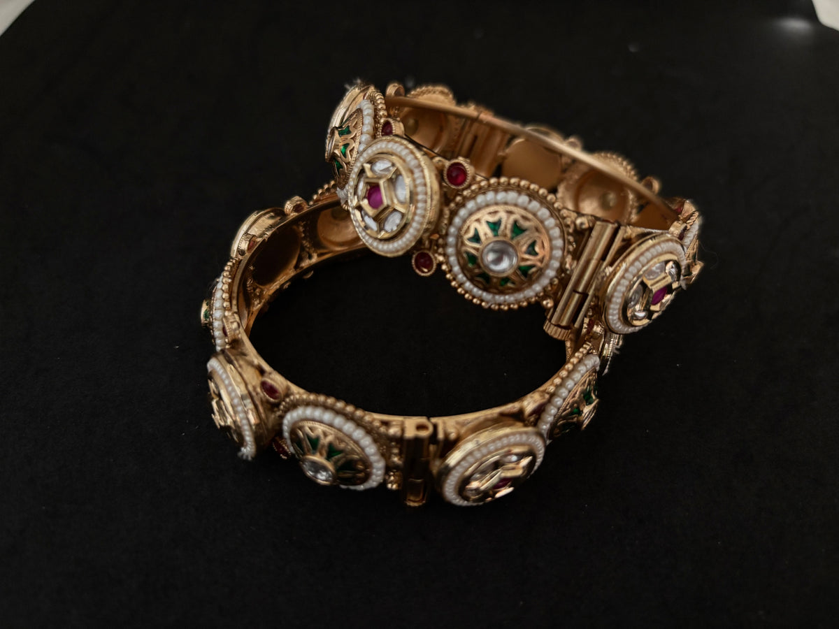 Antique Pearl Gold Kada