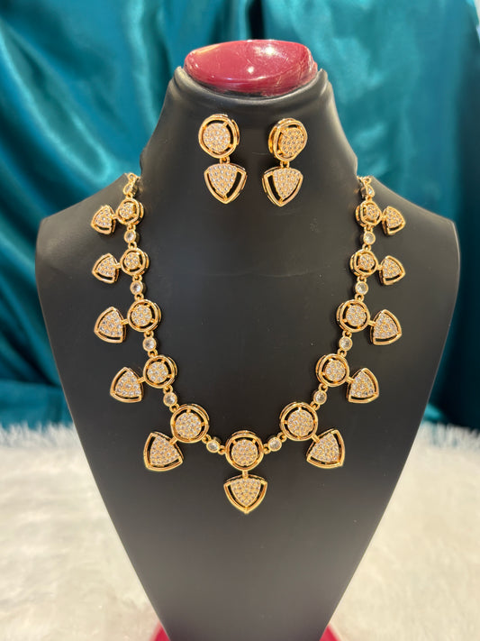 Rose Gold Plated Triangle Shaped Necklace Set – Modern Geometric Jewelry for Women