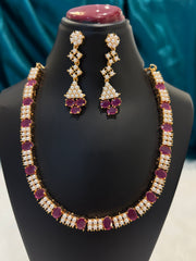 Stone & Pearl Lined Necklace Set – Elegant Traditional Jewelry for Women