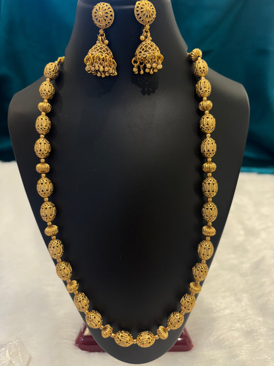Gold Plated Mid-Length Maala Set – Elegant Traditional Jewelry
